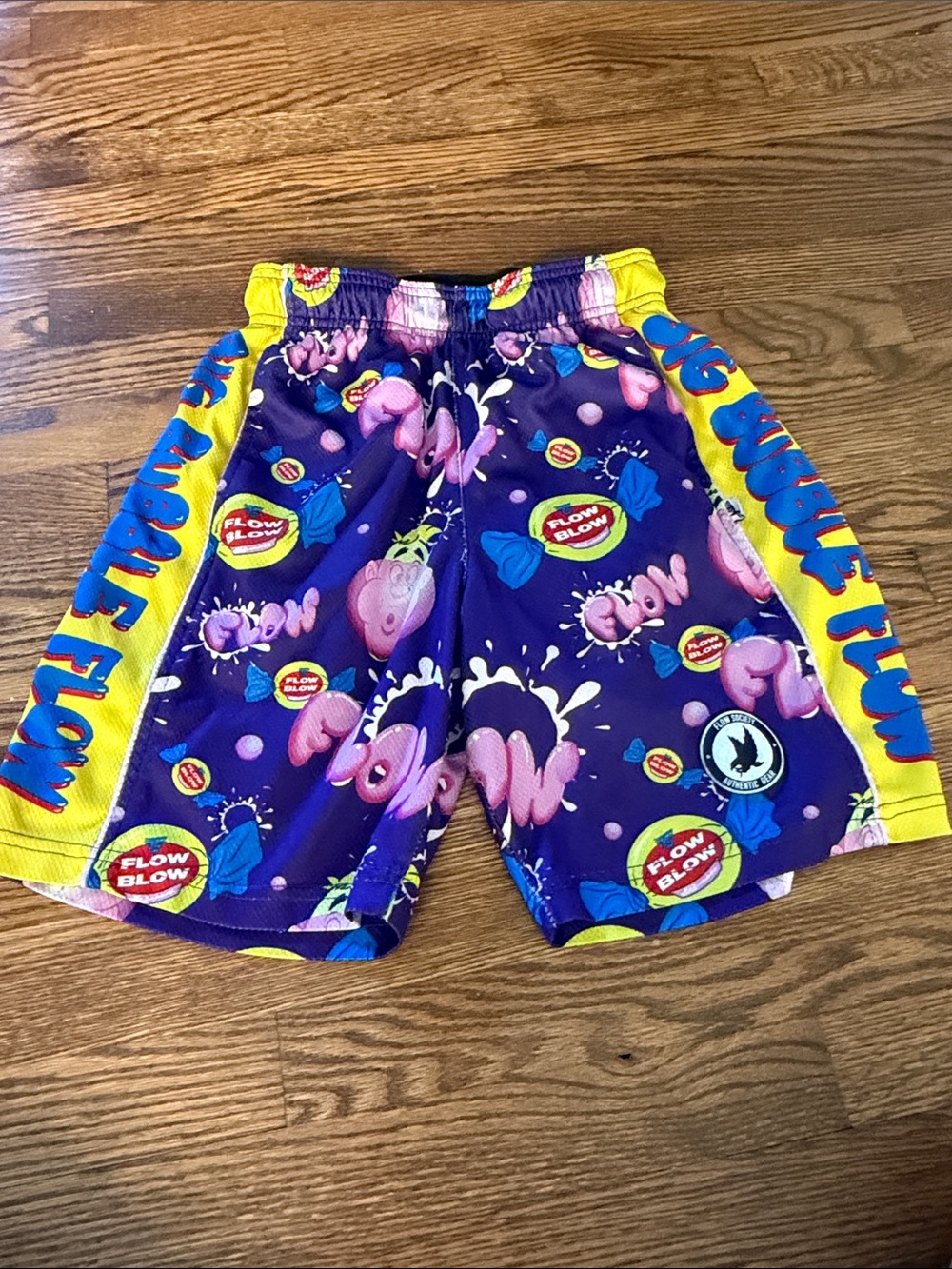 Flow Society Kids Purple & Yellow Printed Athletic Shorts Size Medium